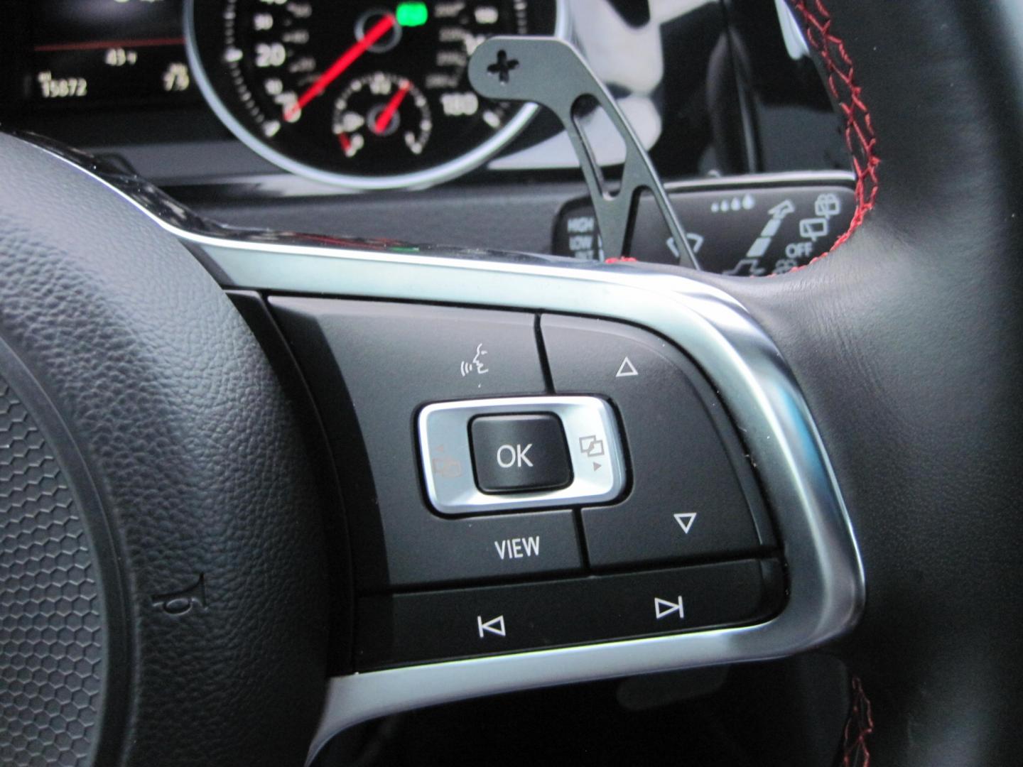 2020 white Volkswagen Golf GTI SE Hatch (3VW6T7AU2LM) with an 2.0L L4 DOHC 16V TURBO engine, 7A transmission, located at 9530 Old Seward Highway, Anchorage, AK, 99515, (907) 349-3343, 61.134140, -149.865570 - Photo#12